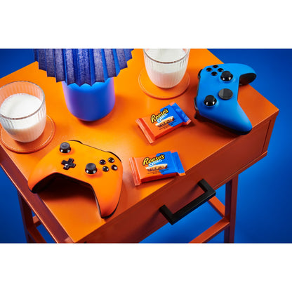 Reese's OREO Milk Chocolate and White Creme Snack Size Peanut Butter Cups Candy, Bag 8.8 oz